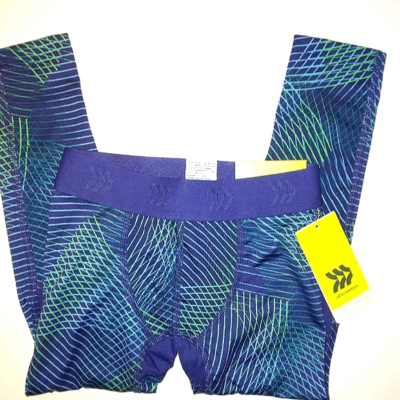 NWT☆ALL IN MOTION☆Boy's Moisture Wicking/Ventilated Fitted Athletic Tights - Picture 7 of 13